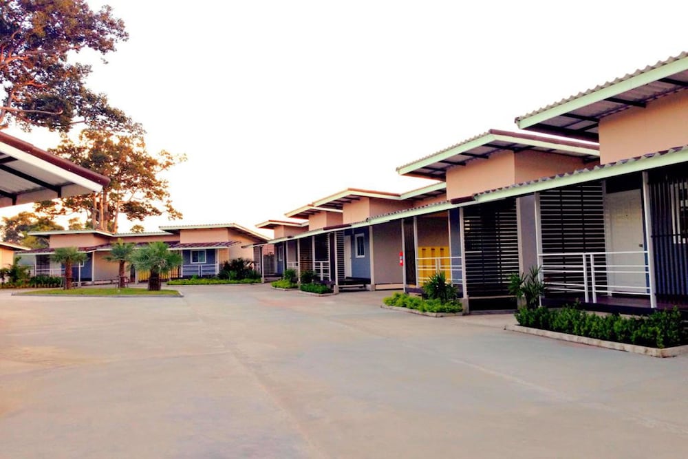 Zigzag Resort Yasothorn — hotel in Yasothon