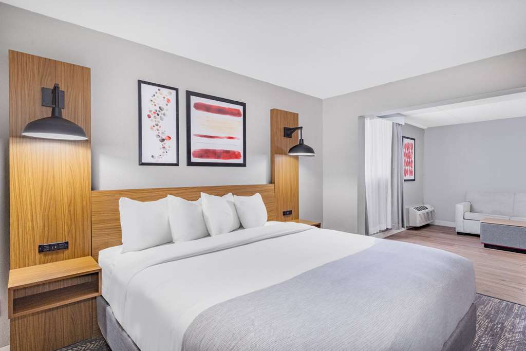 Hawthorn Extended Stay by Wyndham Wichita Airport - photo 25