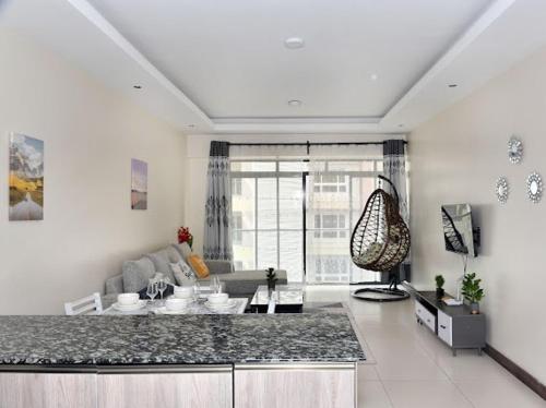 Spacious Condo With View Gym & Pool Kilimani