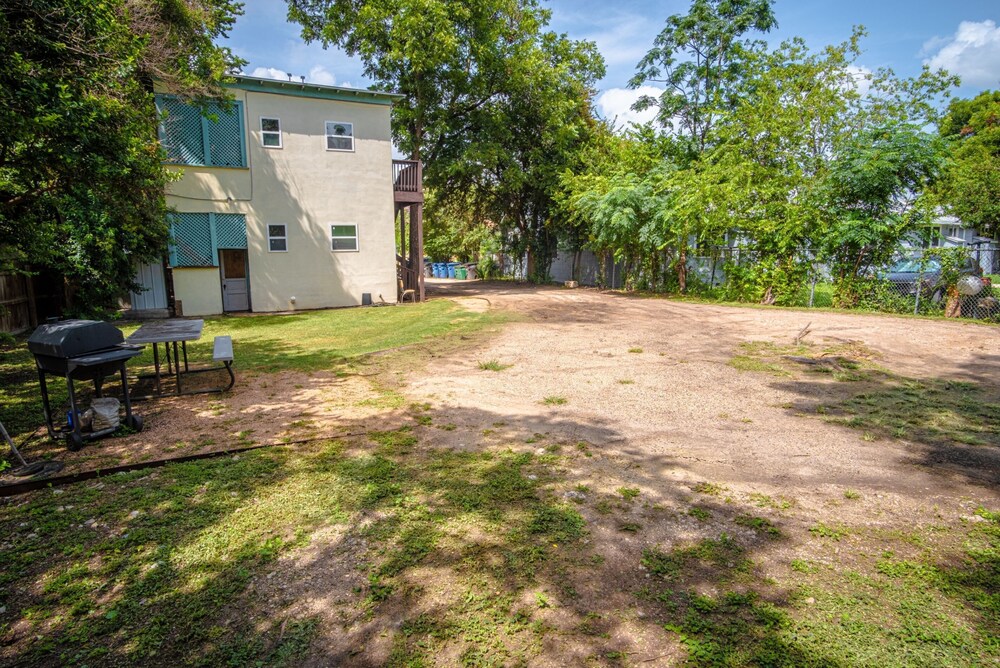 Sweet Stay 1br 1ba Near Downtown - photo 11