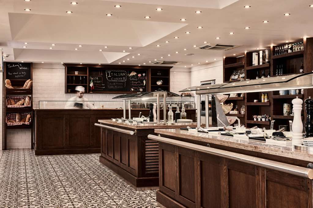 מזון ומשקאות