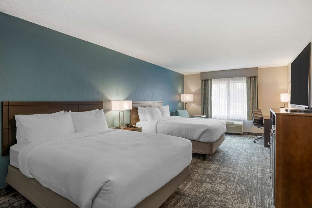 Best Western Watertown Inn and Suites - photo 14