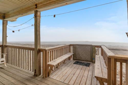 Cabana Boy by Oak Island Accommodations - photo 43
