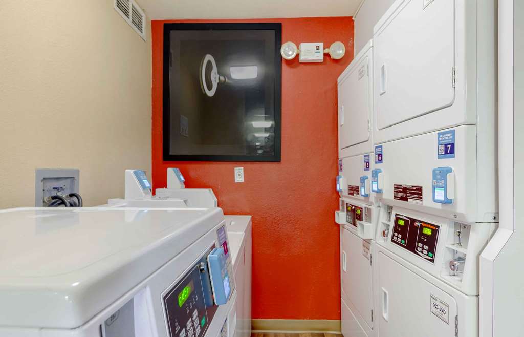 Extended Stay America Select Suites Atlanta Perimeter Peacht - photo 34