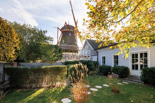 Lyxiga hem mitt i Gamla Viken hög standard — 4-Star Luxury Hotel in Viken, Sweden