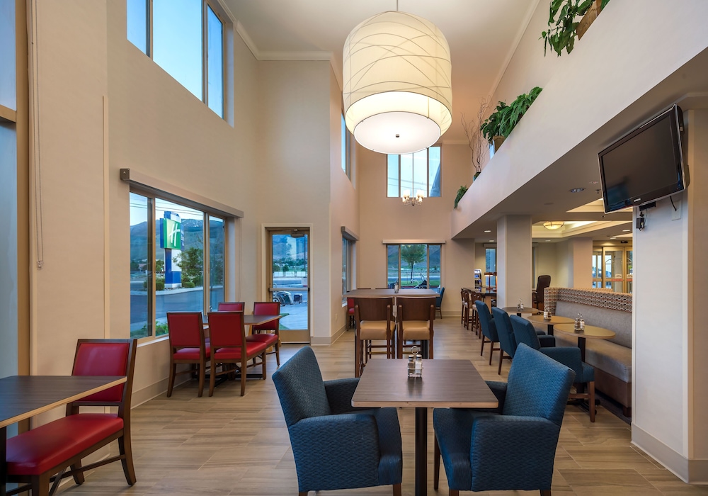 Holiday Inn Express & Suites Carson City by IHG - photo 28