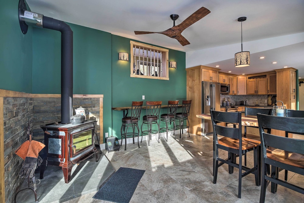 Cozy Home with Sauna Mins to Stowe Mountain Resort - photo 21