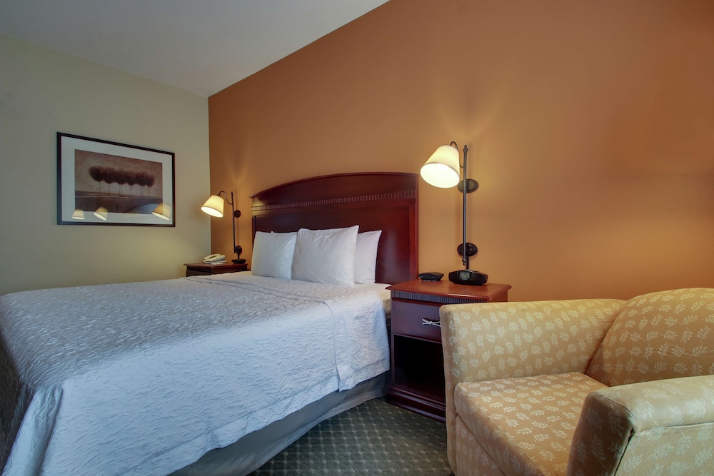 Hampton Inn & Suites Denver Littleton - photo 27