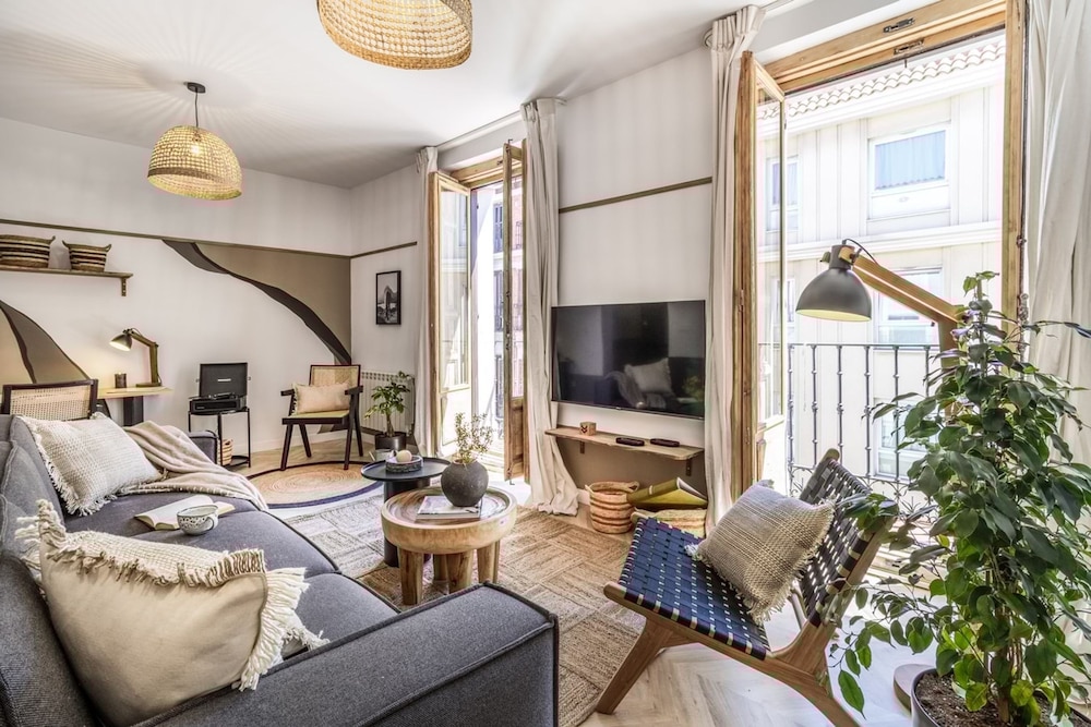 Eriste 2 Bedrooms in Malasa a Madrid