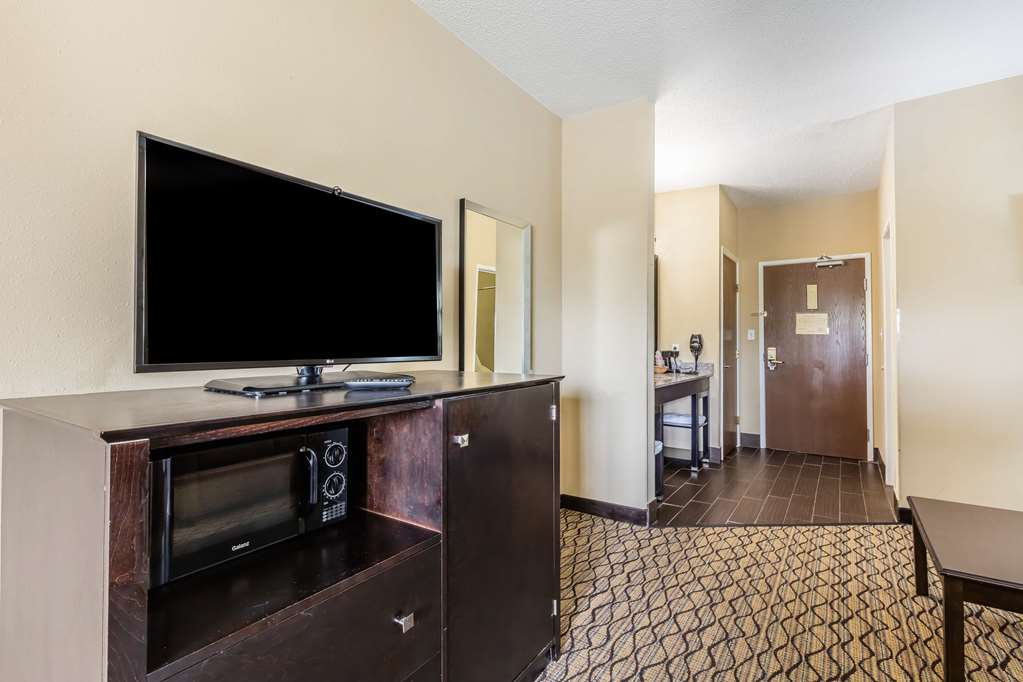 Comfort Inn & Suites Crystal Inn Sportsplex - photo 14