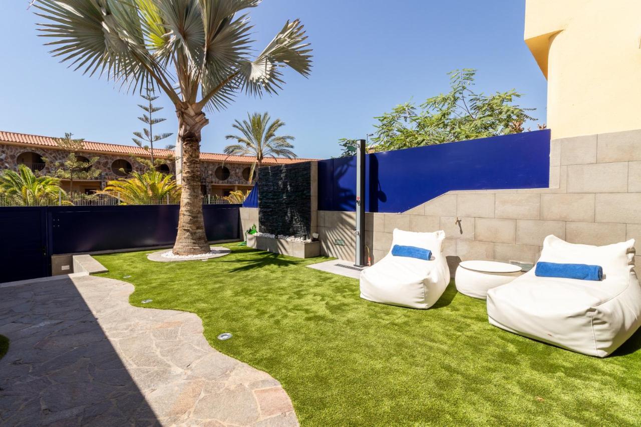 Bahia Meloneras — 4-Star Luxury Hotel in San Bartolome De Tirajana, Spain