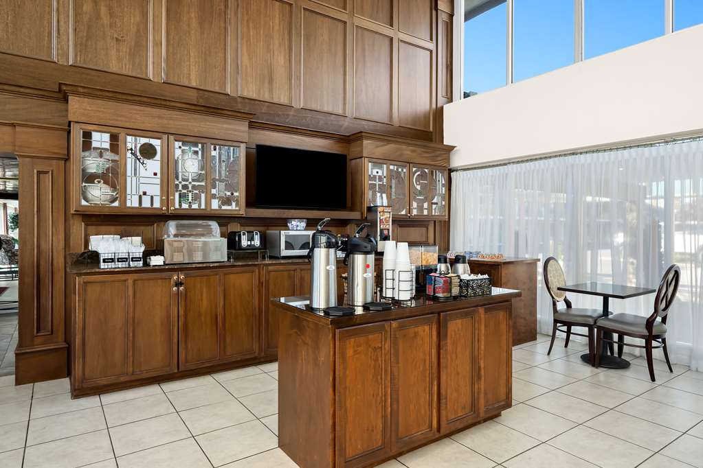 SureStay Plus Hotel by Best Western Brandywine Valley - photo 7