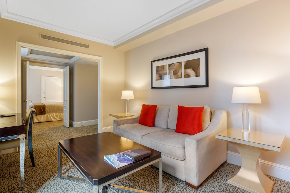 Omni Berkshire Place - photo 92