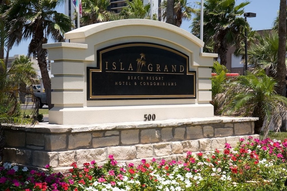 Isla Grand Beach Resort - photo 60