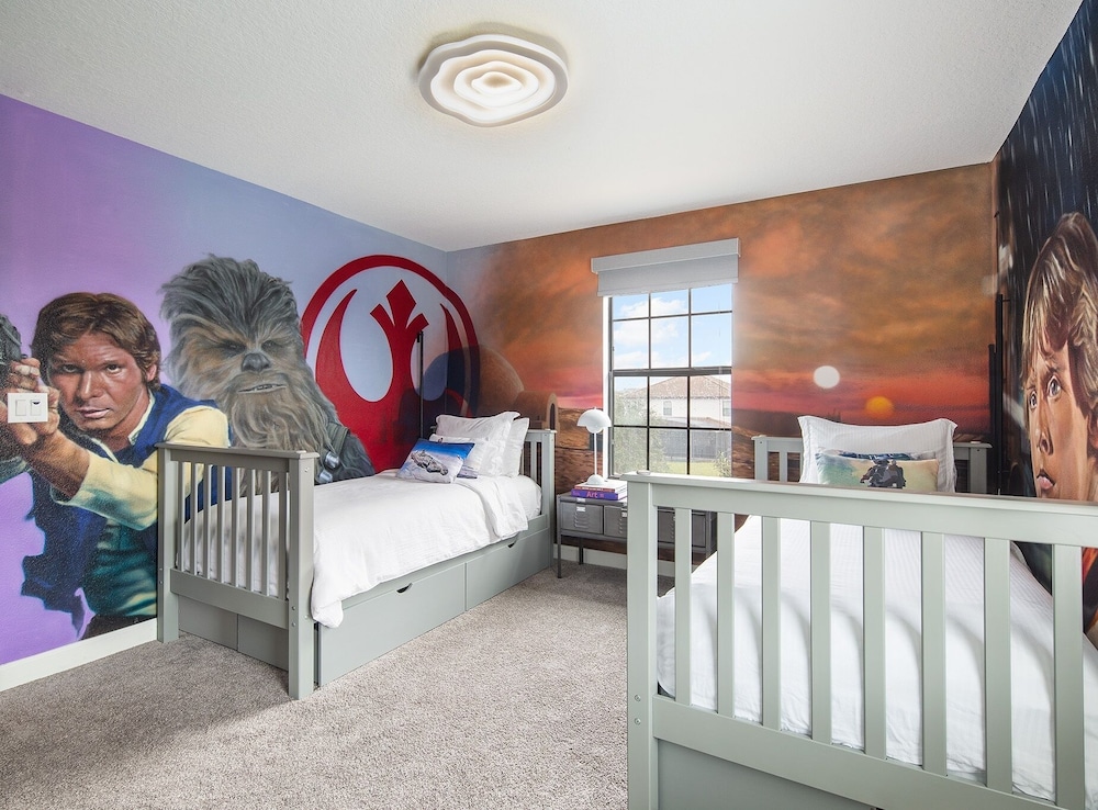 Orlando Resort Retreat Theme Park Haven 8 Bedroom Home by Overmoon - photo 6