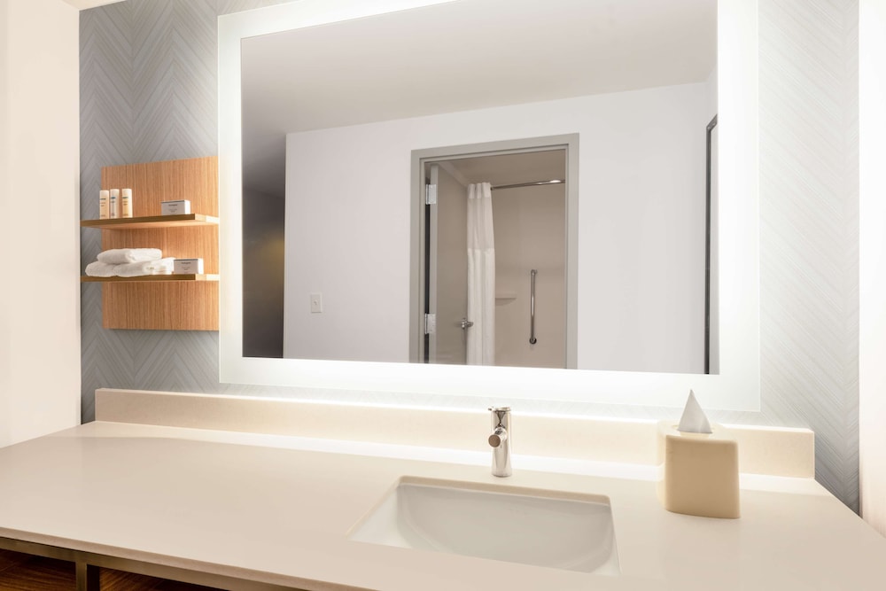 Hilton Garden Inn Jacksonville Ponte Vedra Sawgrass - photo 38