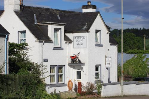 The Whitehouse - carbon neutral hotel in Dingwall