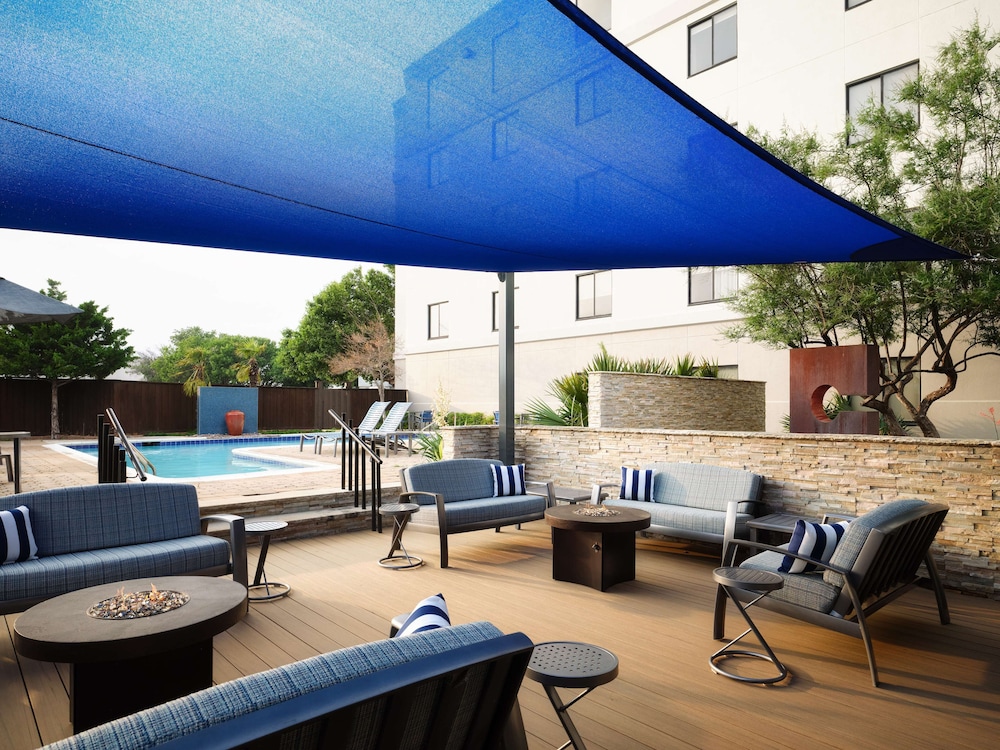 Hilton Garden Inn Las Colinas - photo 34