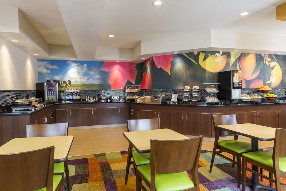 Fairfield Inn & Suites by Marriott Springfield - photo 26