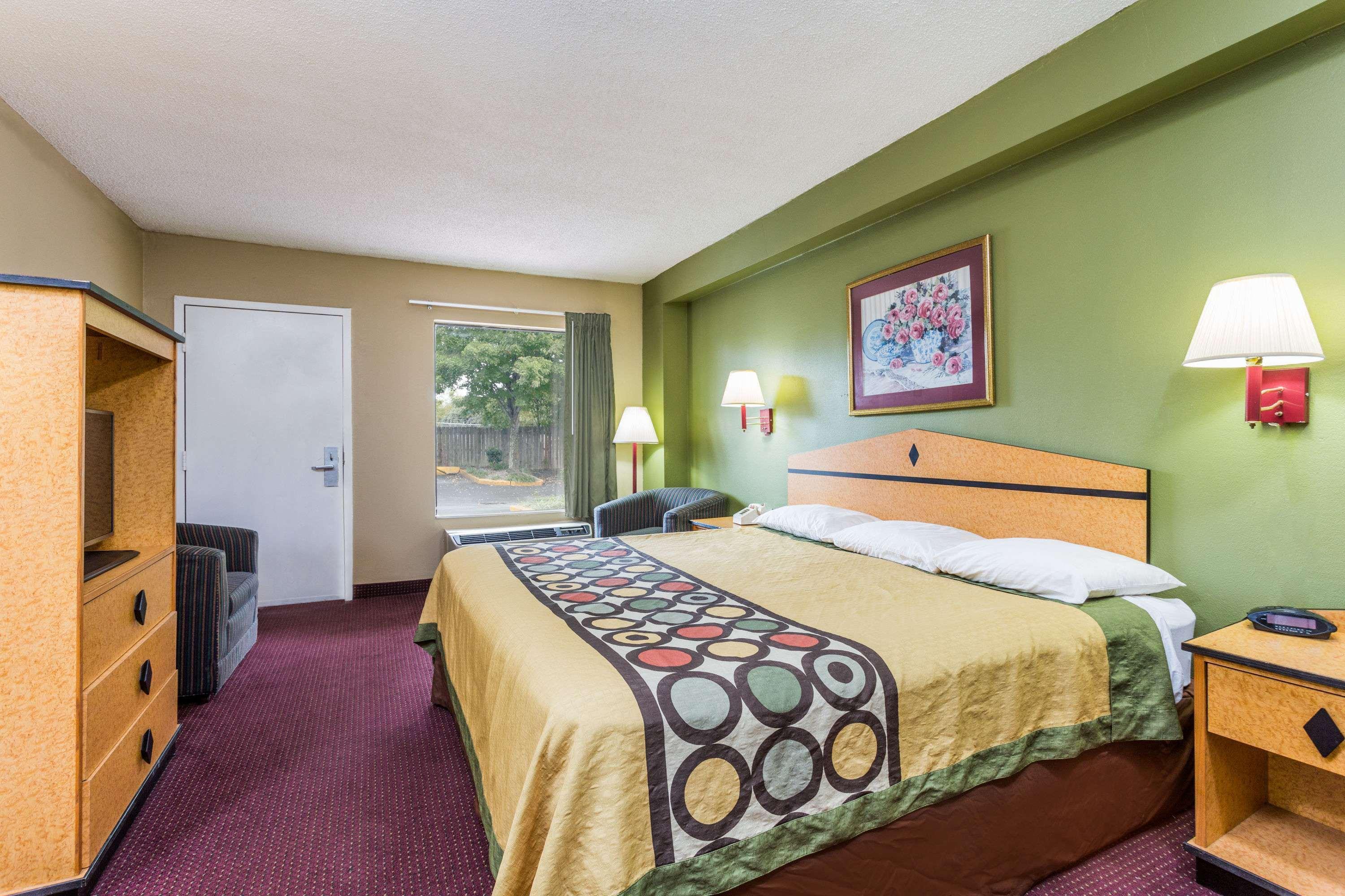 Super 8 by Wyndham Atlanta Northeast GA - photo 10