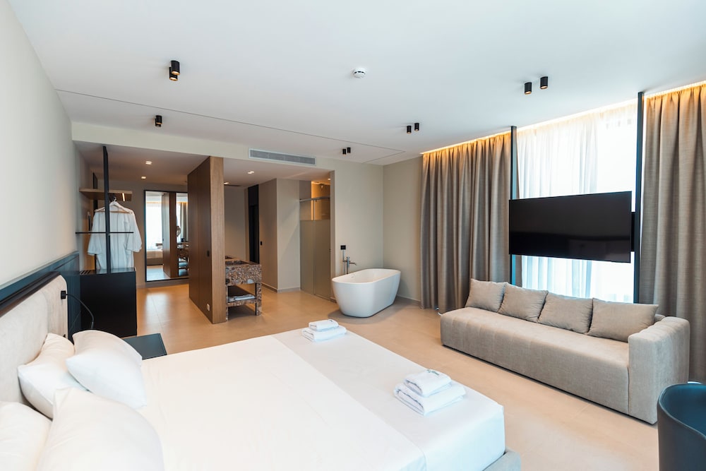 Green Light Hotel in Ksamil, Albania