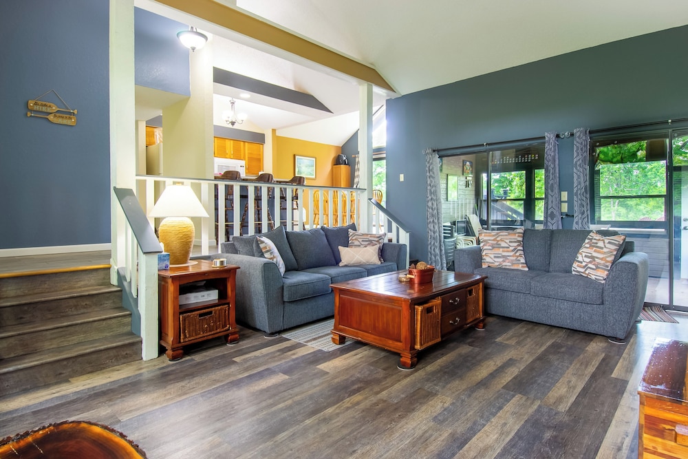 1 Mi to Margaritaville Resort: Cottage w Fire Pit - photo 5