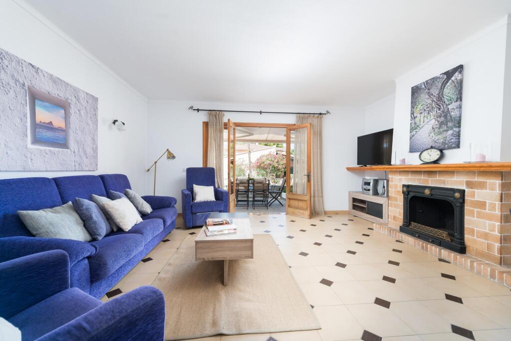 Villa Manresa — 4-Star Luxury Hotel in Alcudia, Spain