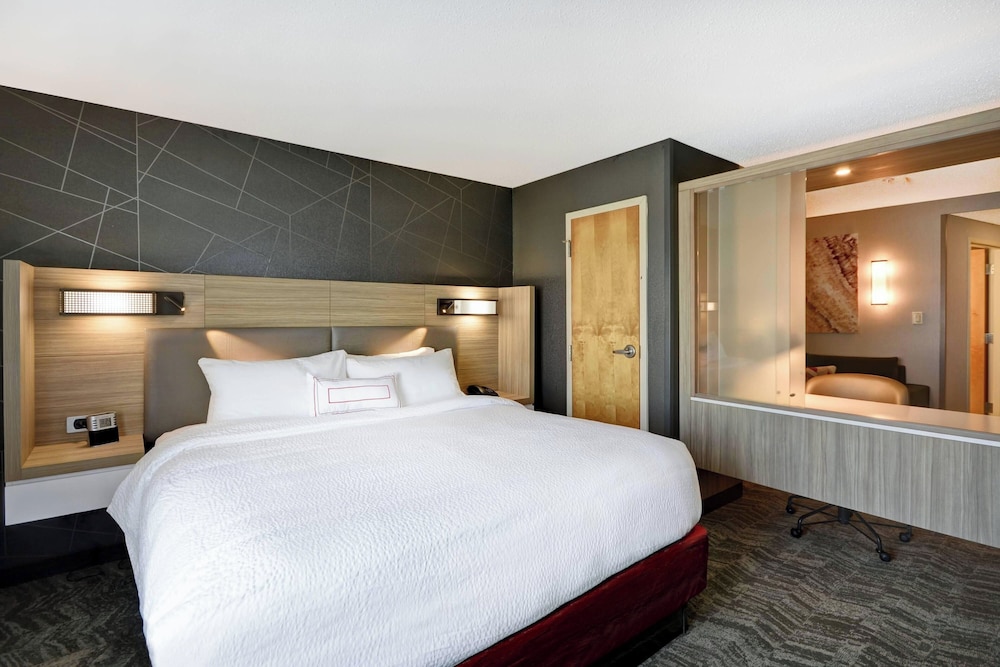 SpringHill Suites by Marriott Indianapolis Airport Plainfield - photo 5
