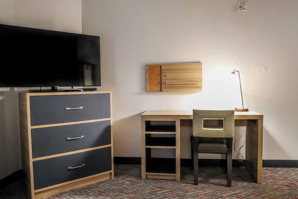 Candlewood Suites Richmond Airport by IHG - photo 35