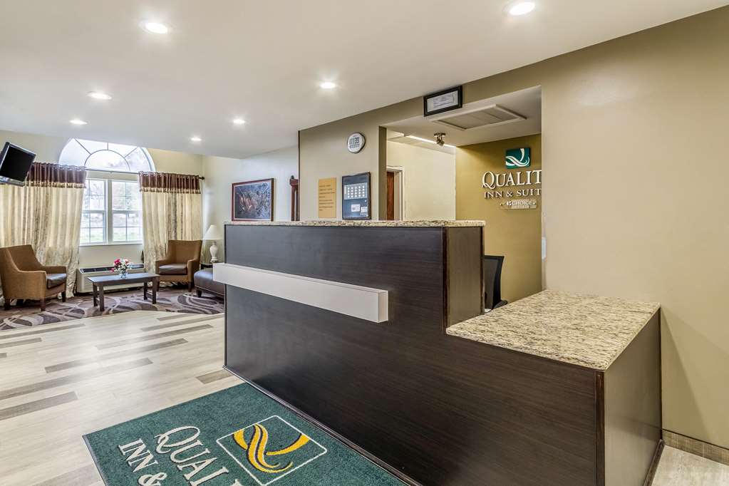 Quality Inn & Suites North Lima Boardman - photo 5