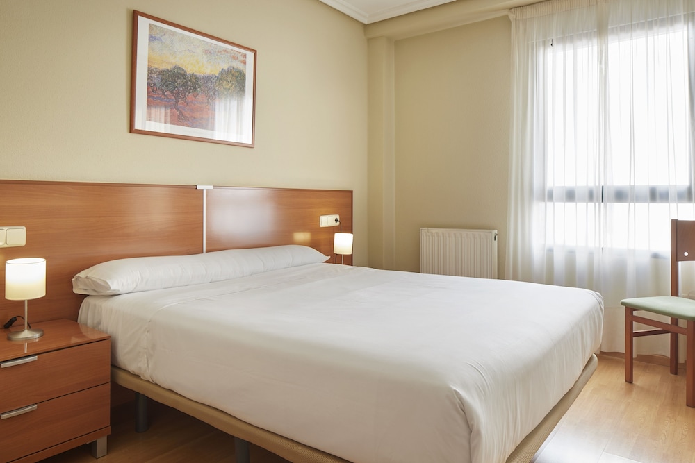 Iraipe Achuri — hotel in Miranda De Ebro