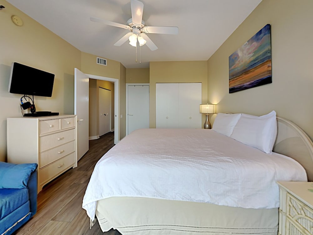 Beach Colony Towers by Southern Vacation Rentals - photo 36
