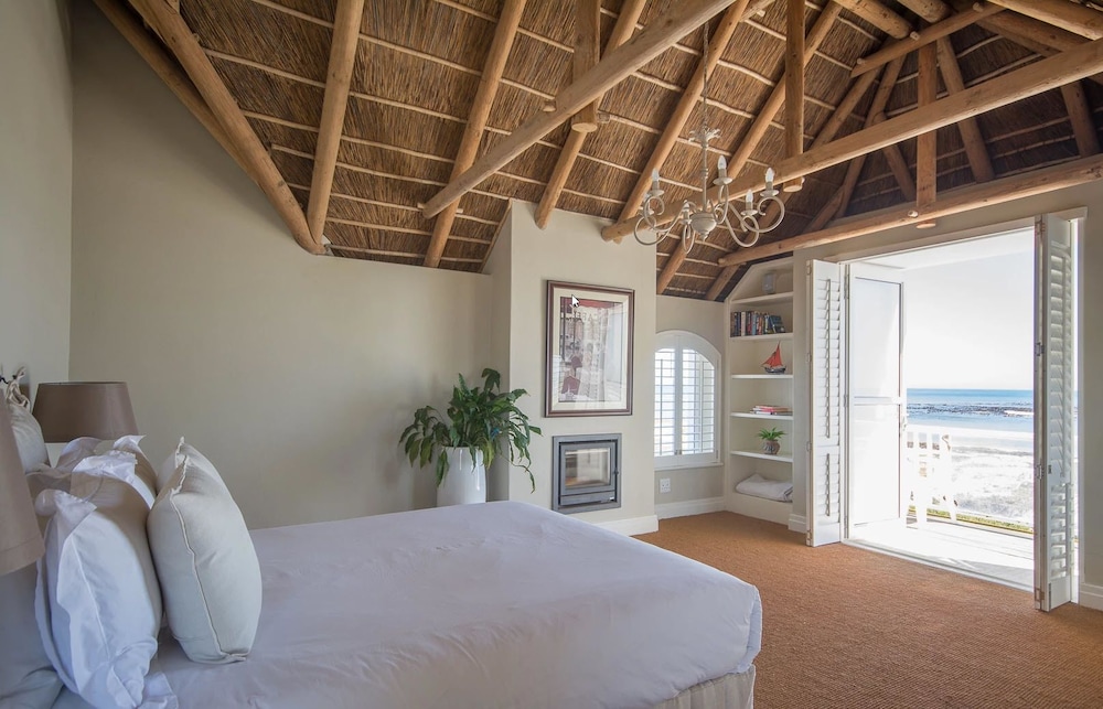 The Beach Villa