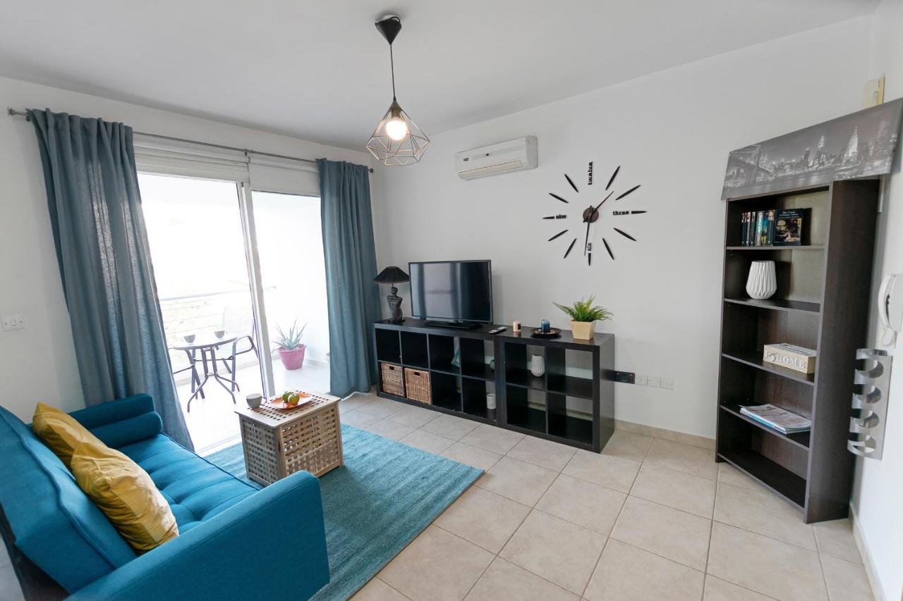 Glabur Stays The Cozy Atelier Nicosia City Free Parking & Wifi Welcomes You