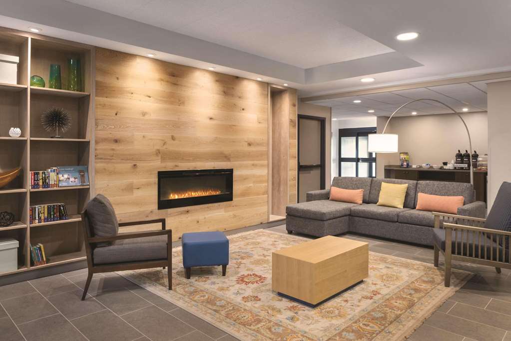 Country Inn & Suites by Radisson La Crosse WI - photo 2