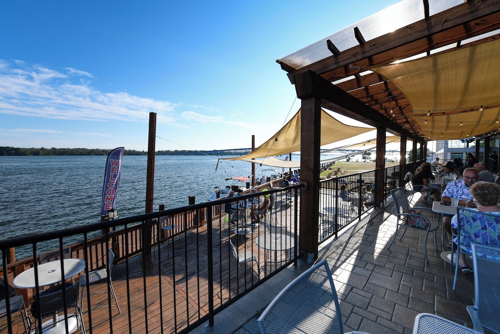 Crowne Plaza Niagara Falls NY Riverside by IHG - photo 89