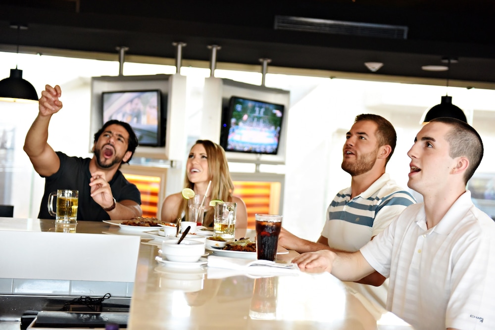 Sports bar