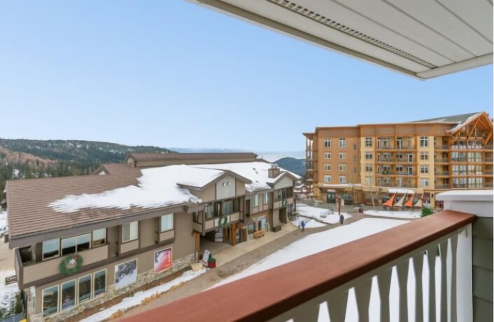 Schweitzer Mountain Resort Selkirk Lodge - photo 38