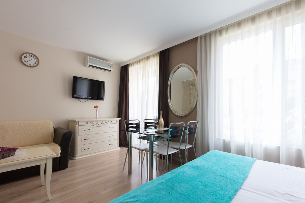Cozy Studio in Aphrodite Palace Complex — Nesebar — photo 4