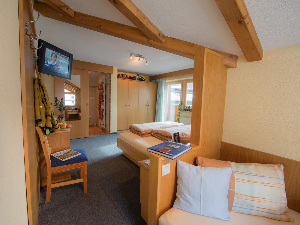 Appartement Lorenzi — 4-Star Luxury Hotel in Soelden, Austria