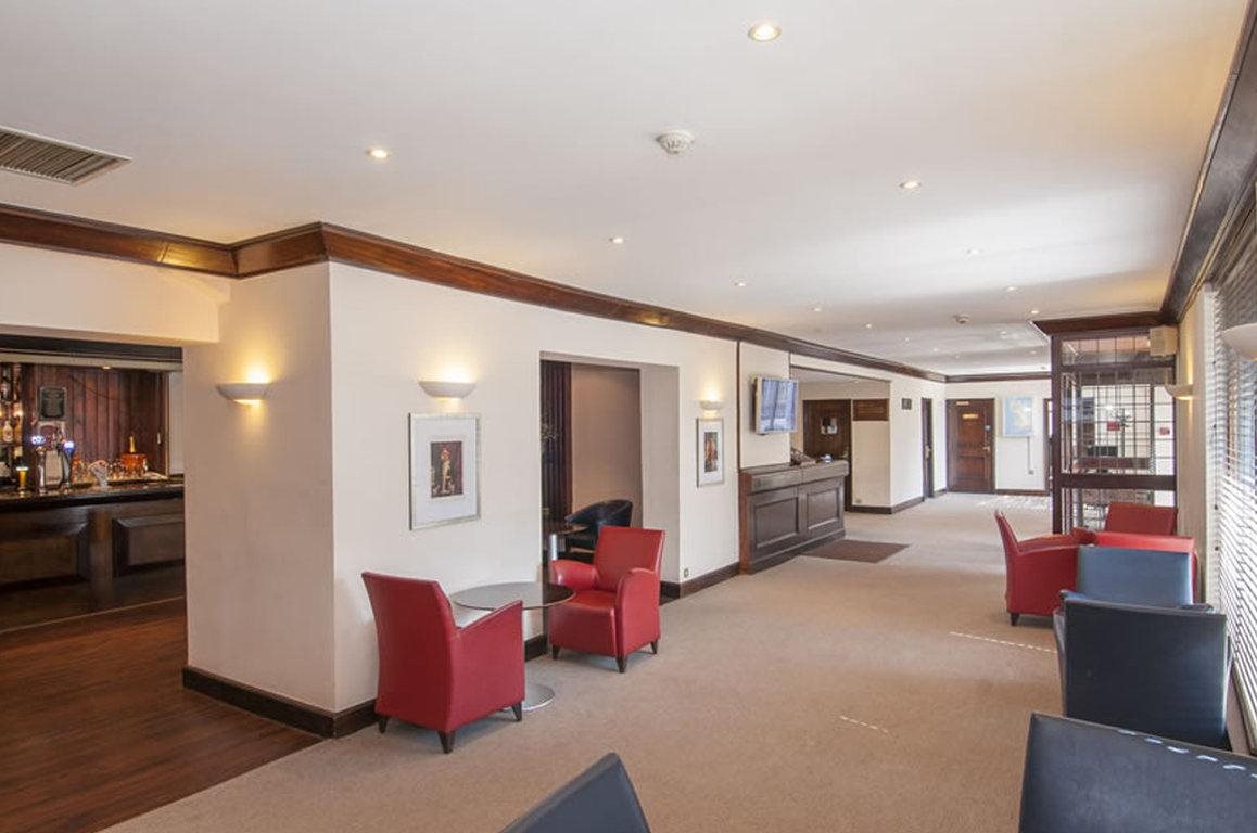 The Bell Hotel Epping — Epping — photo 3