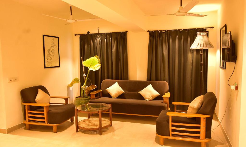 Dhanvantari Hotel — Mumbai — photo 3