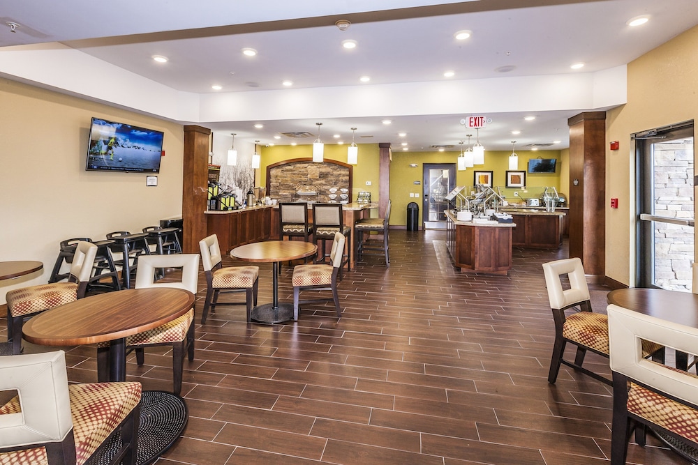 Staybridge Suites Knoxville West by IHG - photo 32