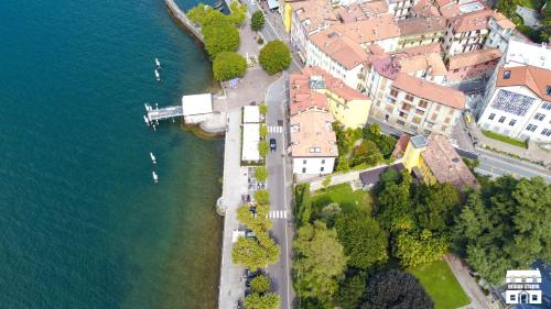 Casa Vecchia 2 By Design Studio — 4-Star Luxury Hotel in Bellano, Italy