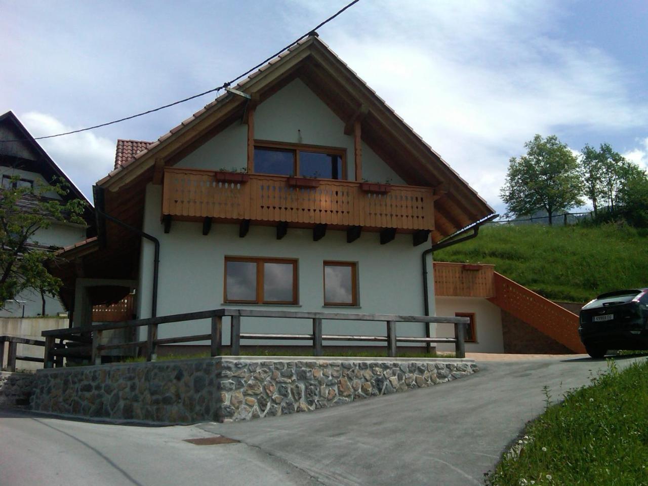Apartment Jalps 3 in beautiful Bohinjska Bistrica — 4-Star Luxury Hotel in Bohinjska Bistrica, Slovenia