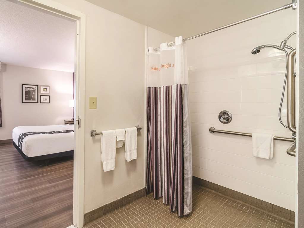 La Quinta Inn & Suites by Wyndham Myrtle Beach N Kings Hwy - photo 43
