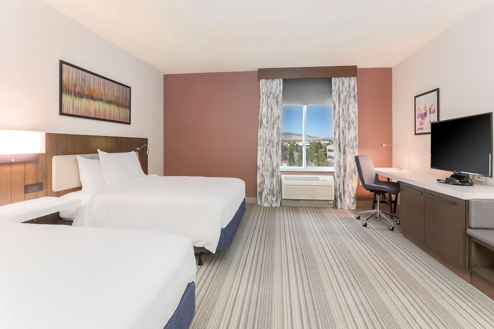 Hilton Garden Inn Reno - photo 6