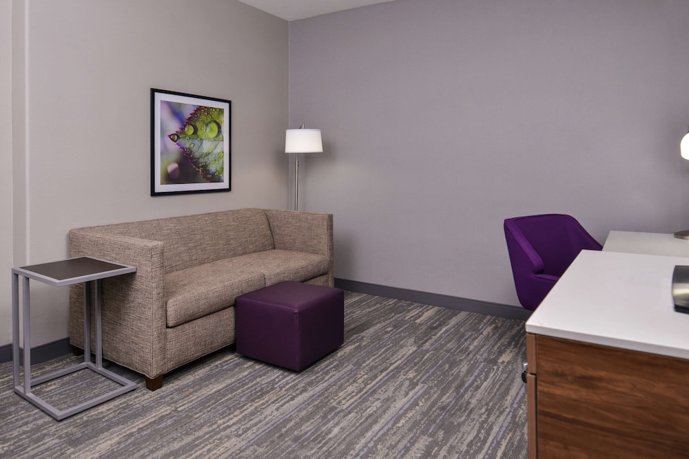 Hampton Inn & Suites Boise Spectrum - photo 58