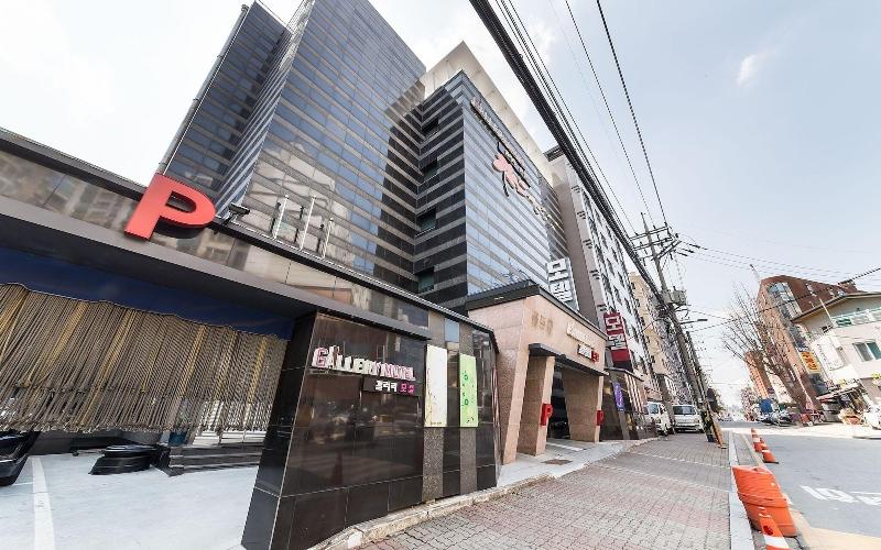 Dongsuwon Gallery - last minute hotel in Suwon