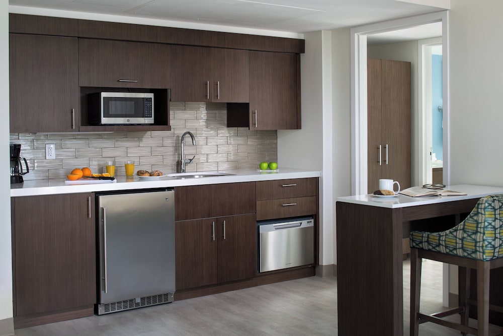 Residence Inn by Marriott Miami Beach South Beach - photo 10